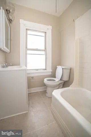 $1,200 | 307 Lincoln Avenue, Darby, PA 19023