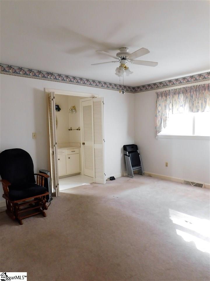 405 Rita Street Mauldin, SC 29662 - Photo 11 of 27 Gallery Image 11