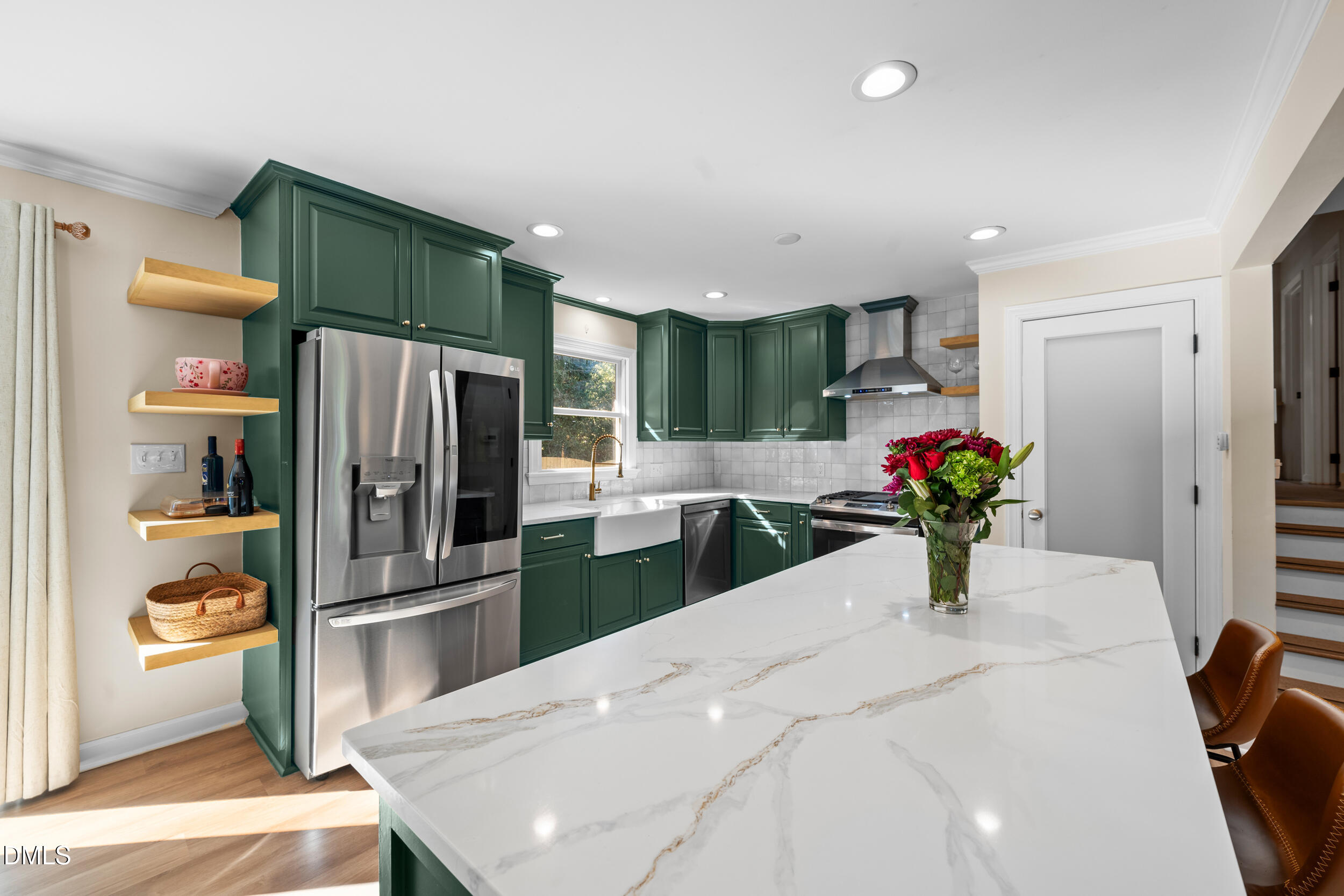 5505 Knollwood Road Raleigh, NC 27609 - Photo 12 of 41 Quartz countertops