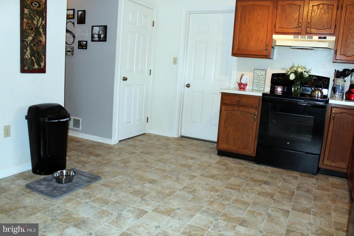 34 Bethany Road Ephrata, PA 17522 - Photo 9 of 26 Gallery Image 9