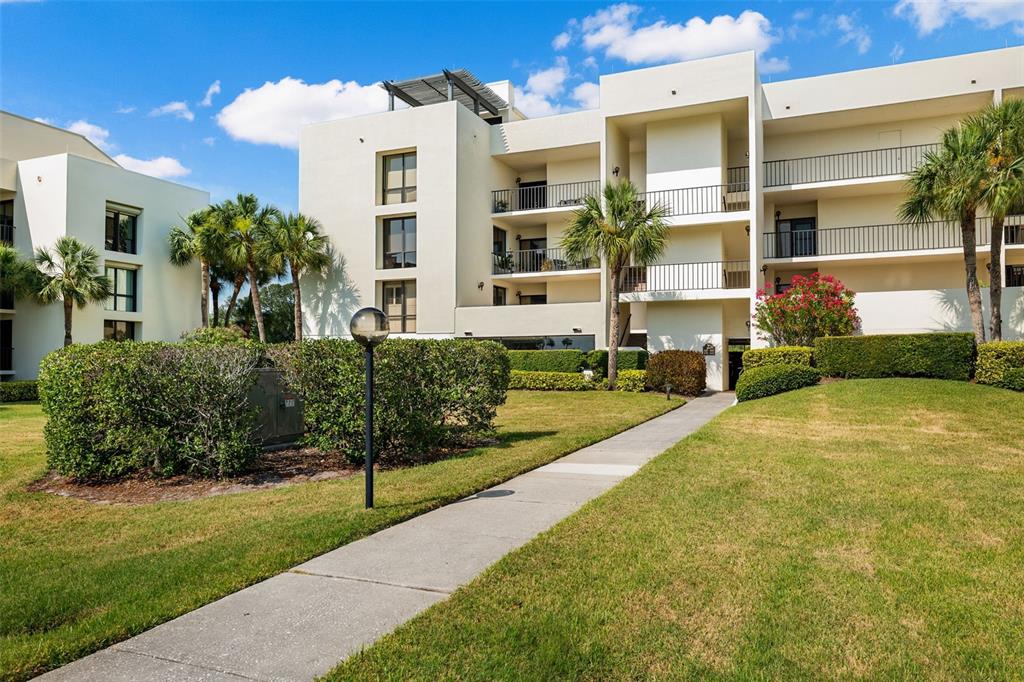 50 Coe Road, Unit 331 Belleair, FL 33756 - Photo 4 of 90