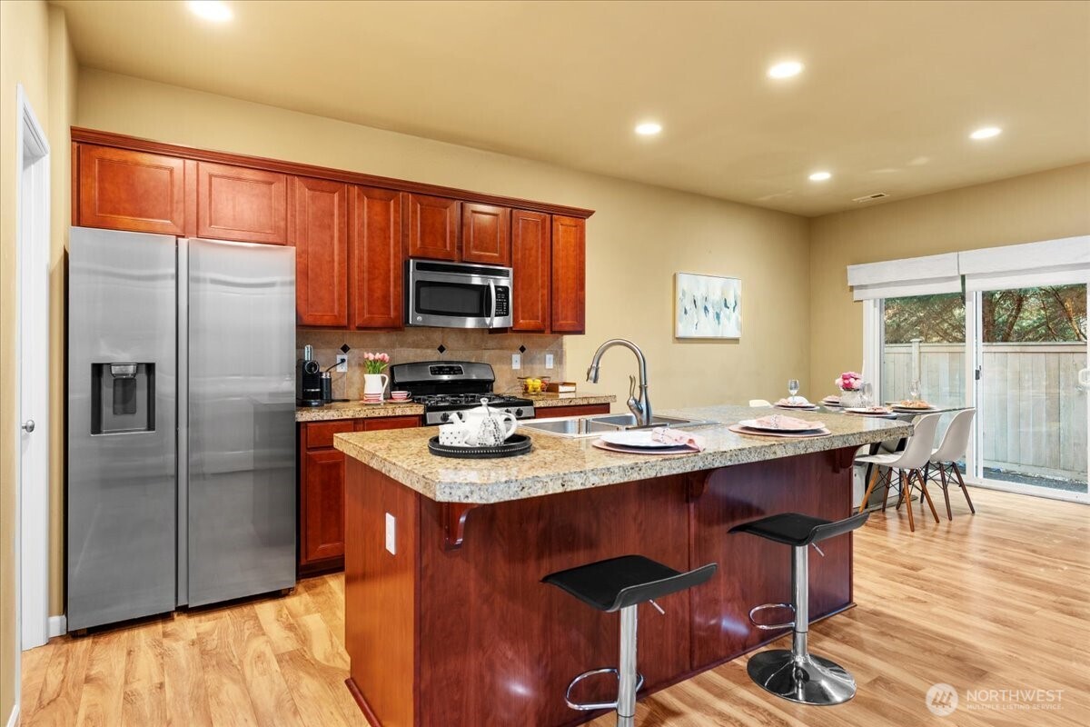 3028 183rd Place Southeast Bothell, WA 98012 - Photo 8 of 38