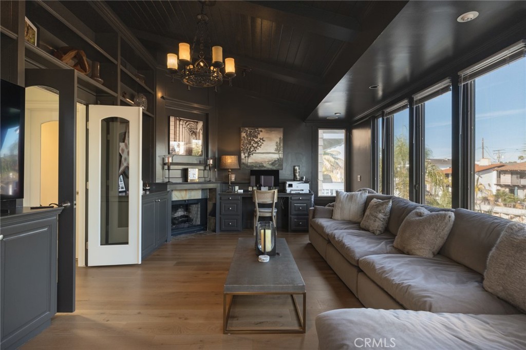 162 Rivo Alto Canal Long Beach, CA 90803 - Photo 27 of 43