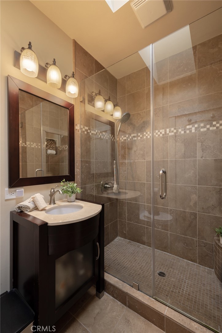 162 Rivo Alto Canal Long Beach, CA 90803 - Photo 33 of 43