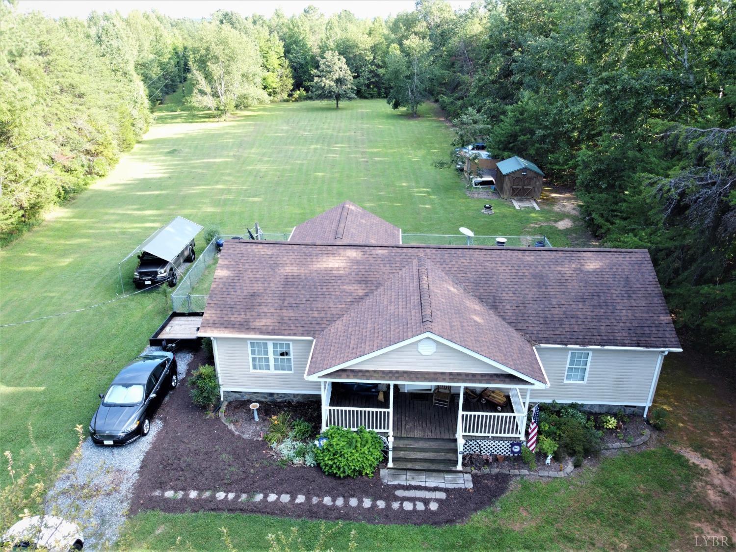 598 Chestnut Grove Church Road Appomattox, VA 24522 - Photo 2 of 19 Gallery Image 2