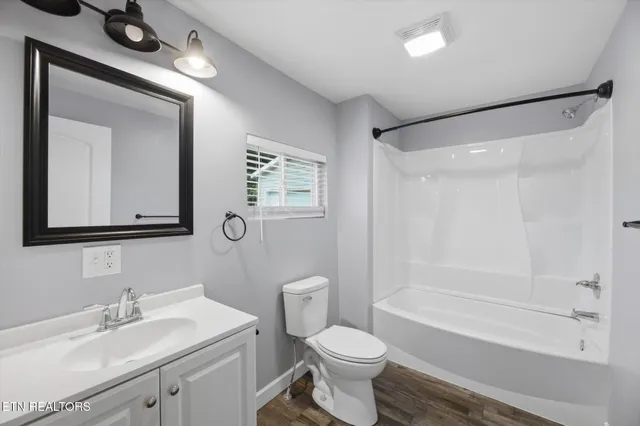 $324,900 | 707 Wright Street, Sweetwater, TN 37874