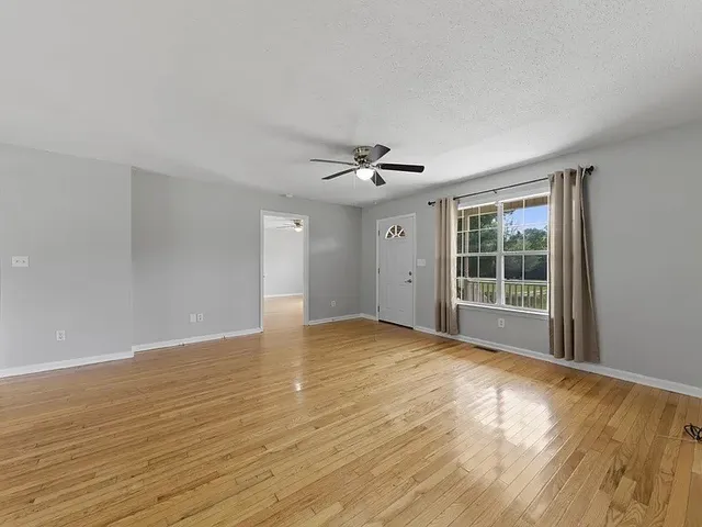 $1,900 | 3822 Hopewell Road, Culleoka, TN 38451