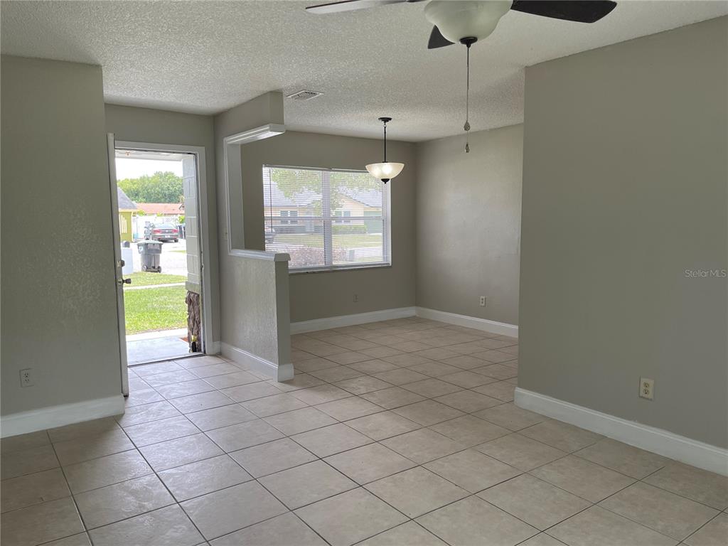 4321 Chateau Road Orlando, FL 32808 - Photo 16 of 26