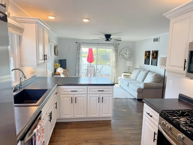 $319,900 | 23521 River Run Road, Mendon, MI 49072