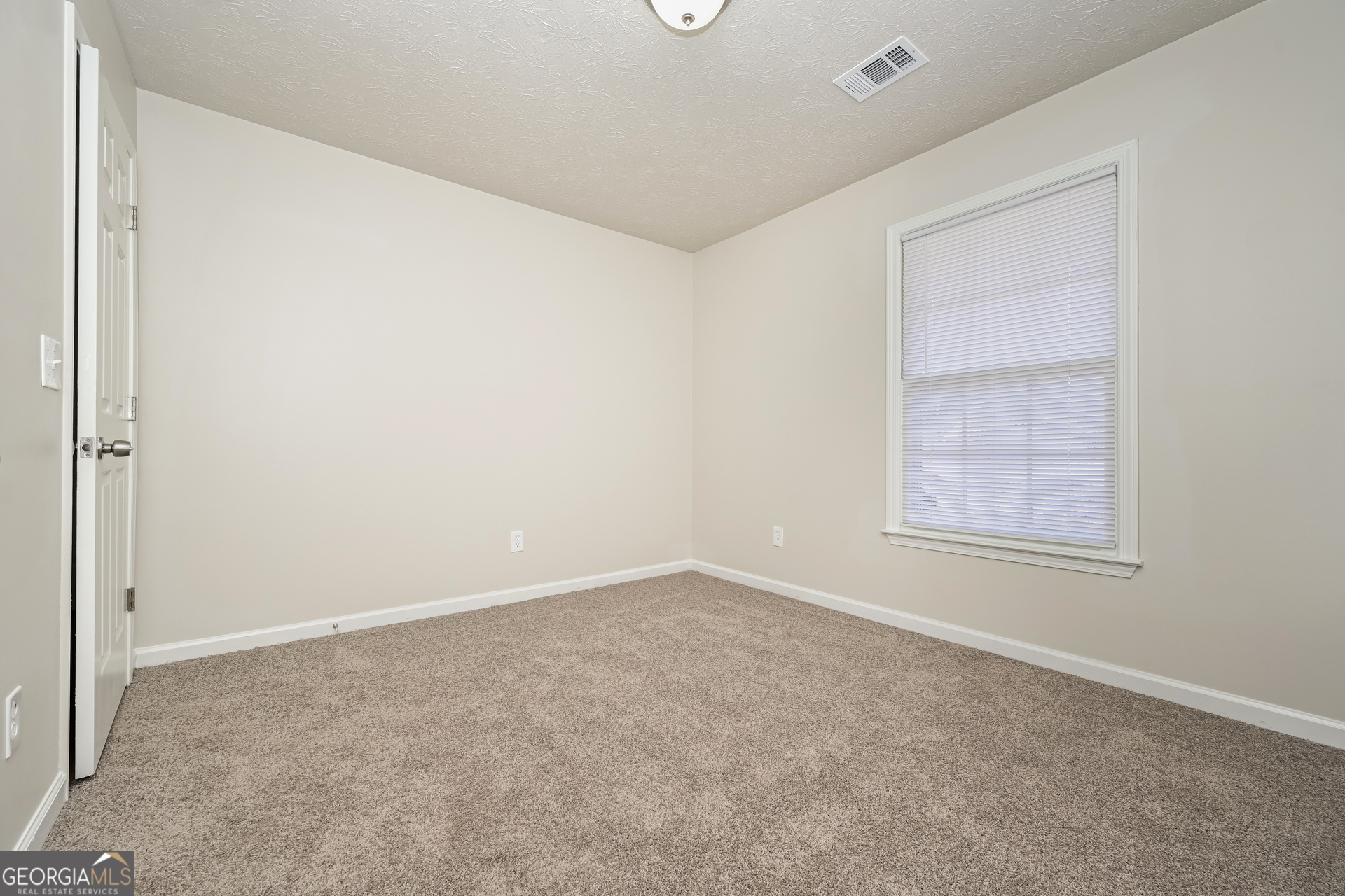 25 Willow Tree Terrace Covington, GA 30016 - Photo 13 of 16