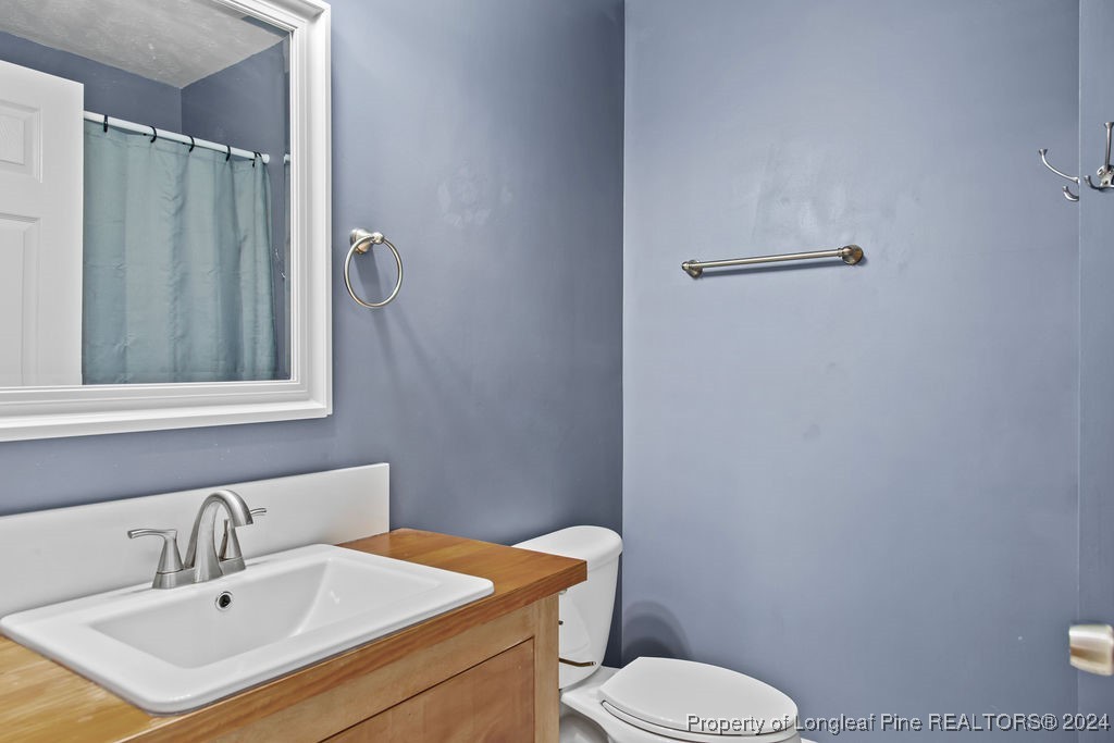 1040 Wayside Road Fayetteville, NC 28314 - Photo 15 of 30 Gallery Image 15