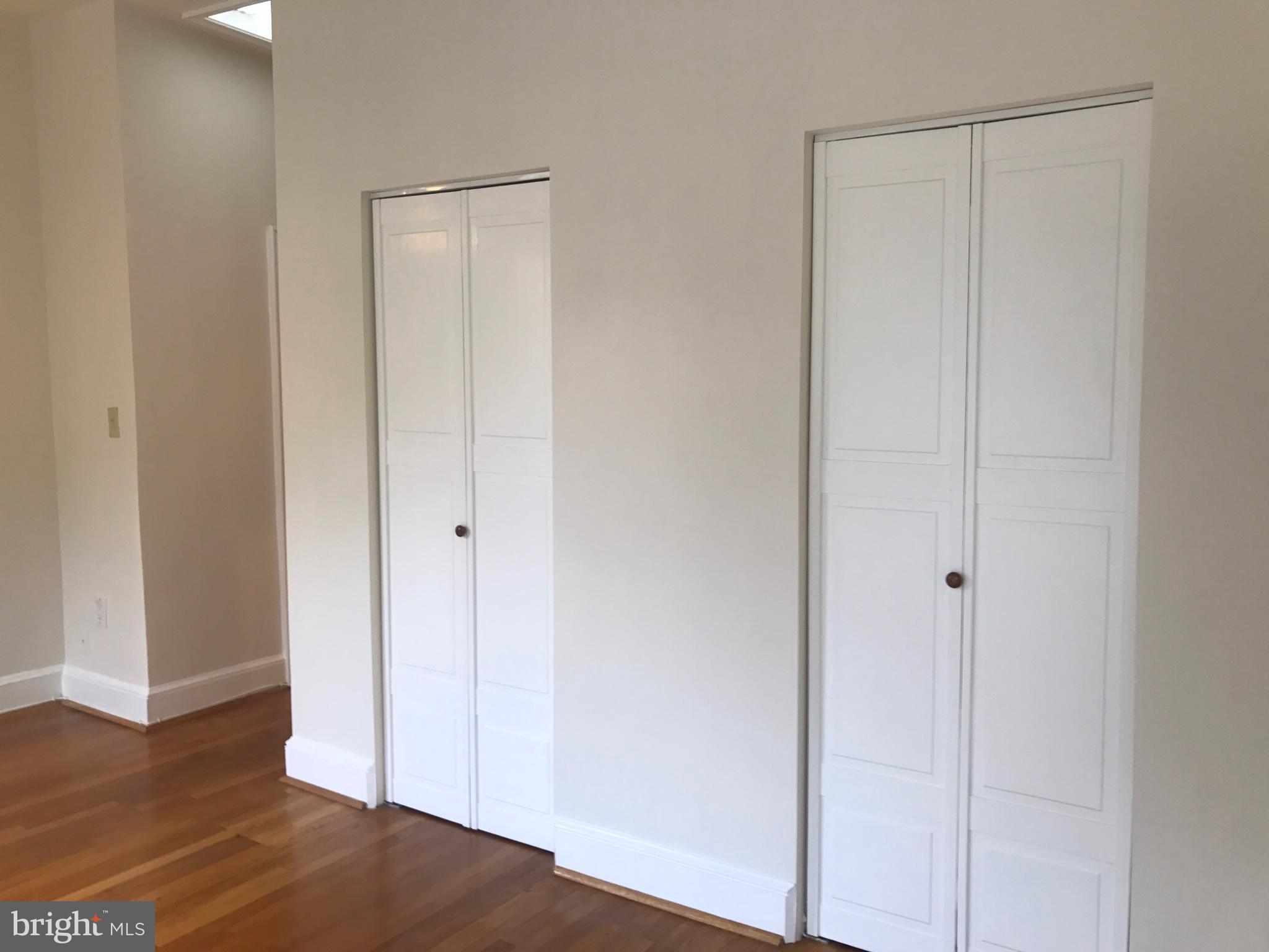 1510 R Street Northwest Washington, DC 20009 - Photo 21 of 24 Bedroom (Master)