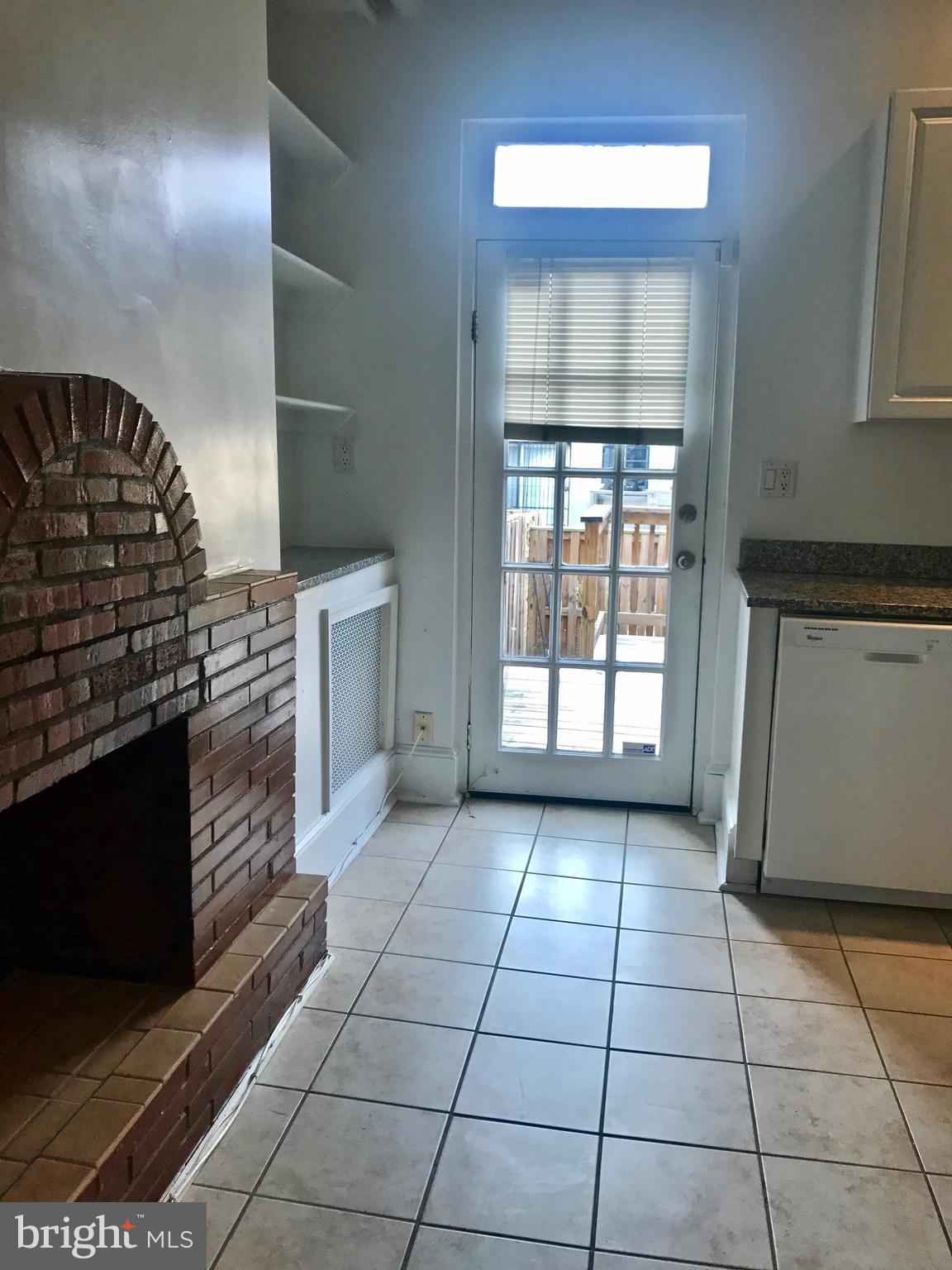 1510 R Street Northwest Washington, DC 20009 - Photo 6 of 24 Kitchen