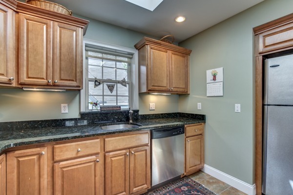 28 Webster Street, Unit 2 Medford, MA 02155 - Photo 15 of 27