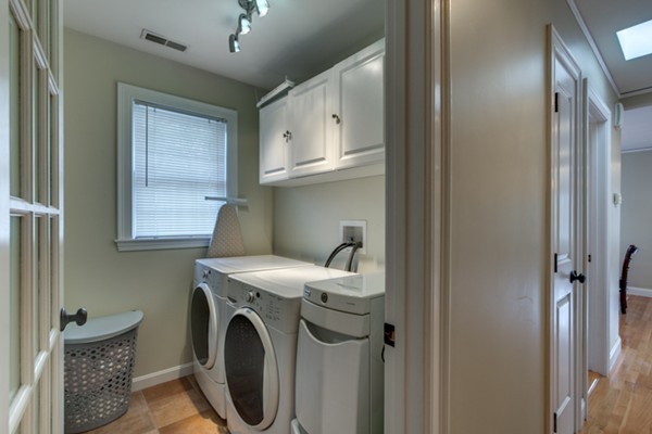 28 Webster Street, Unit 2 Medford, MA 02155 - Photo 24 of 27