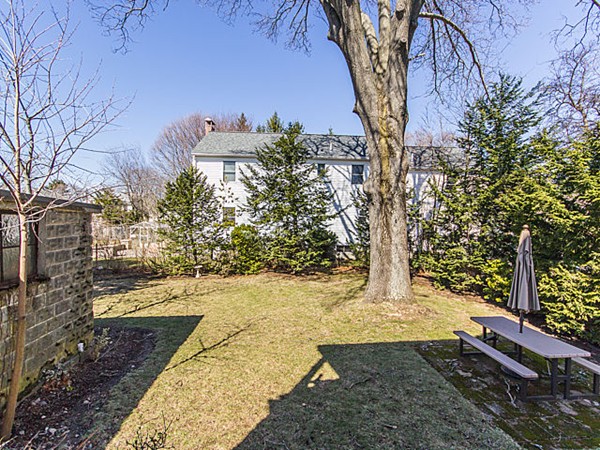 61 Rangeley Road, Unit 61 Newton, MA 02465 - Photo 20 of 24