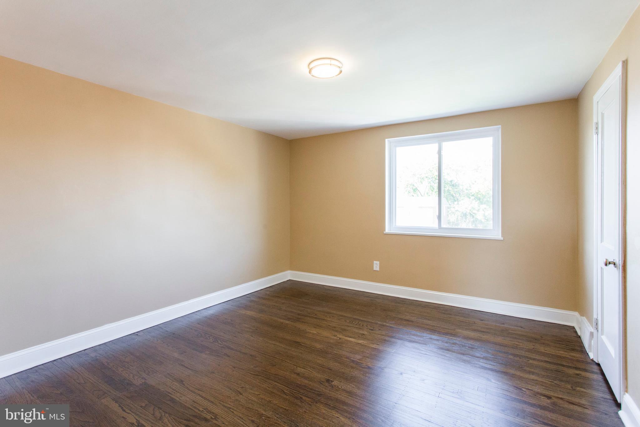 1975 Carter Road Folcroft, PA 19032 - Photo 11 of 25 Master Bedroom