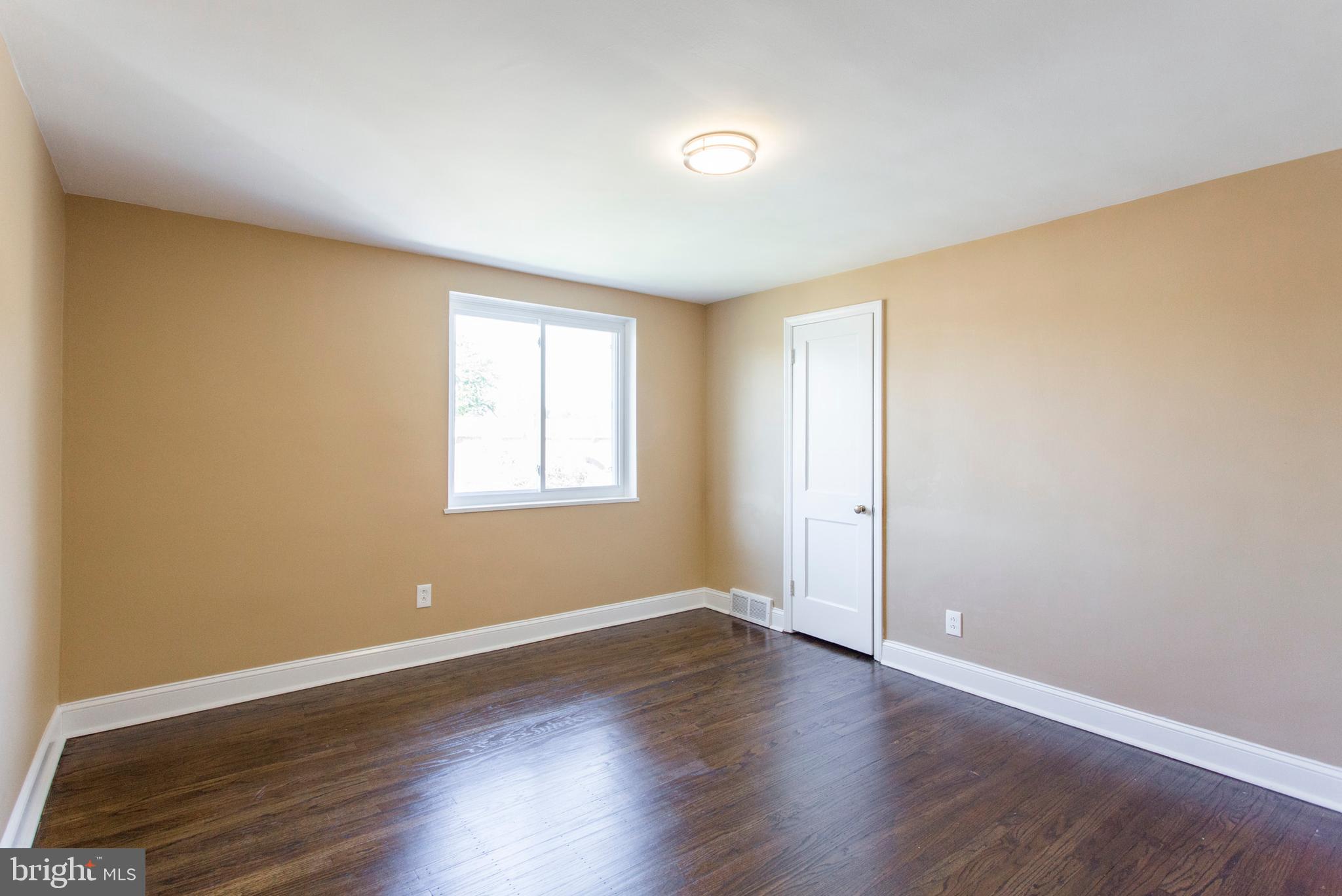 1975 Carter Road Folcroft, PA 19032 - Photo 12 of 25 Master Bedroom