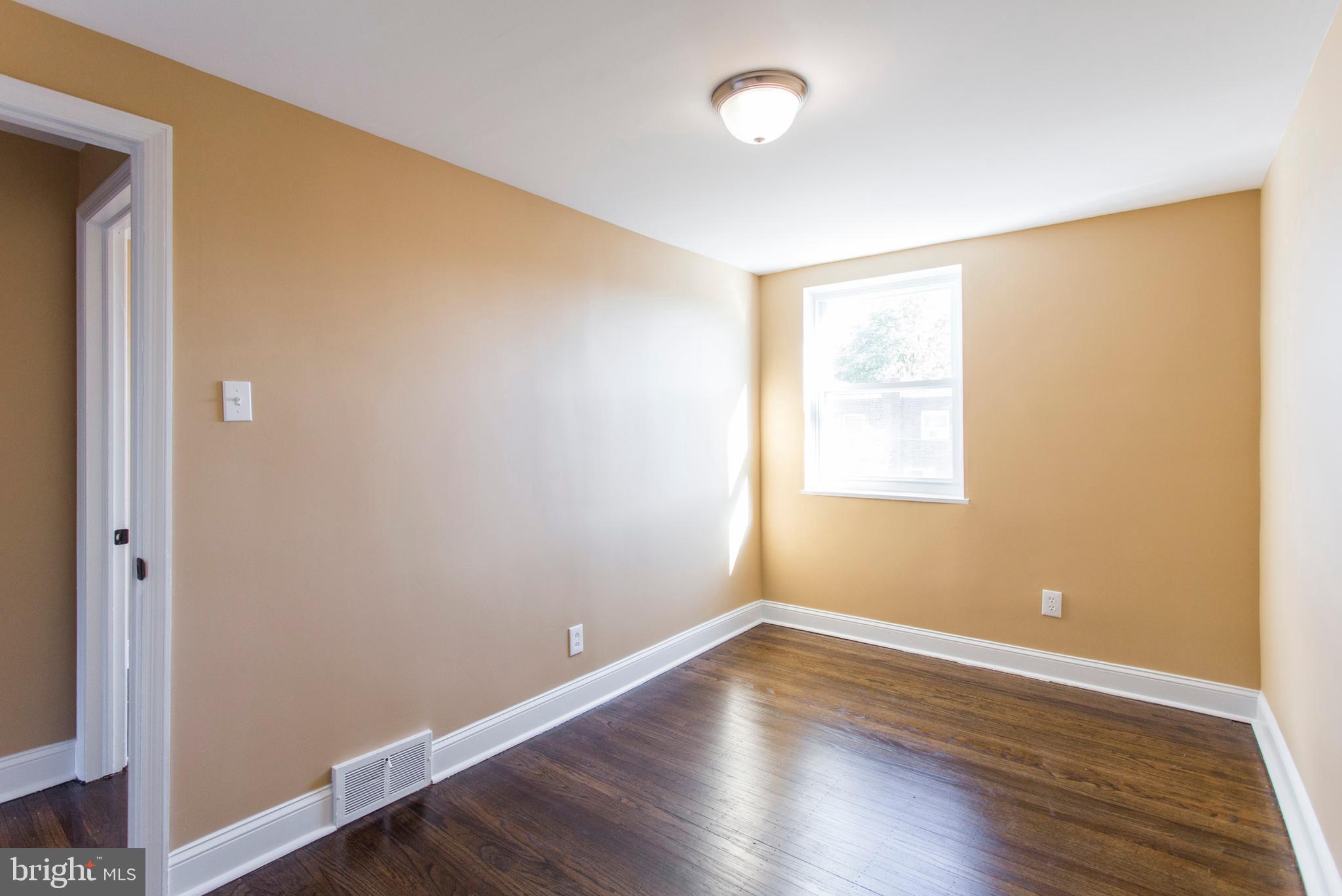 1975 Carter Road Folcroft, PA 19032 - Photo 16 of 25 Bedroom 2