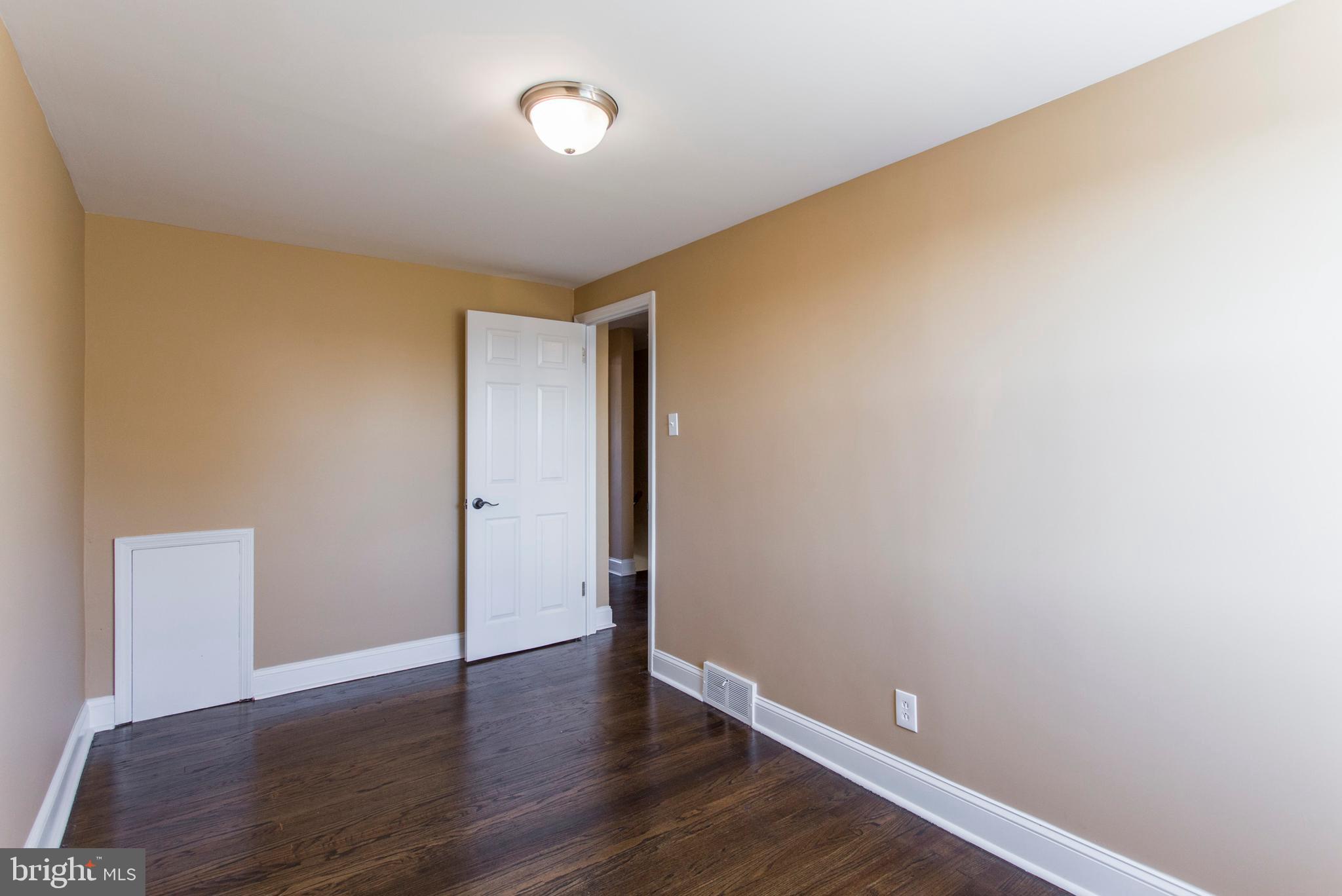 1975 Carter Road Folcroft, PA 19032 - Photo 17 of 25 Bedroom 2