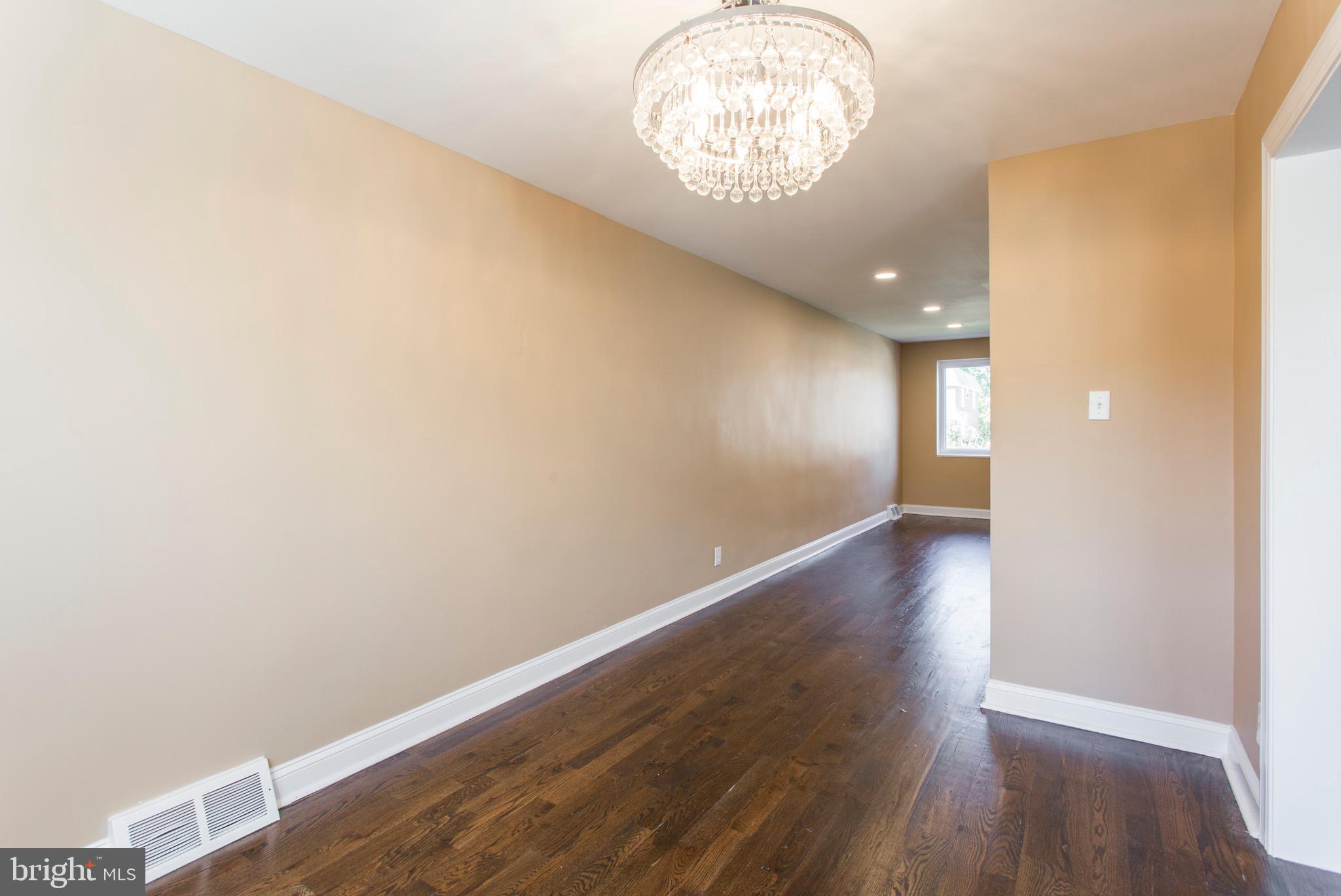 1975 Carter Road Folcroft, PA 19032 - Photo 9 of 25 Dining Room into Living Room