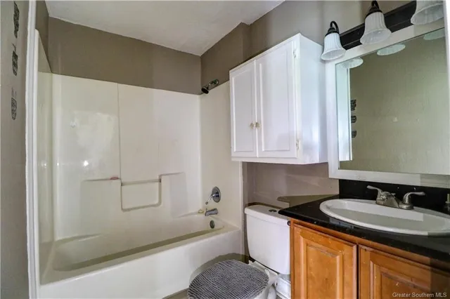 $144,999 | 6707 Oriole Circle, Iowa, LA 70647