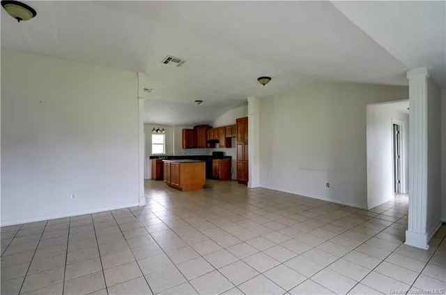 $144,999 | 6707 Oriole Circle, Iowa, LA 70647