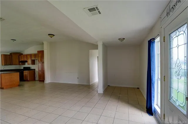 $144,999 | 6707 Oriole Circle, Iowa, LA 70647