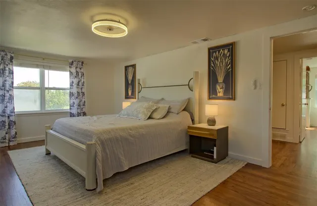 $395,000 | 2624 Lakeland Drive, Dallas, TX 75228