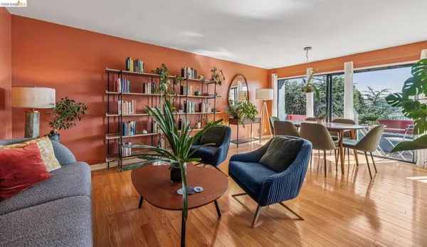 $385,000 | 710 East 22nd Street, Unit 303, Oakland, CA 94606