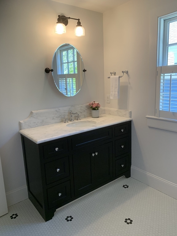 4 Maple Street, Unit 4 Medfield, MA 02052 - Photo 26 of 35
