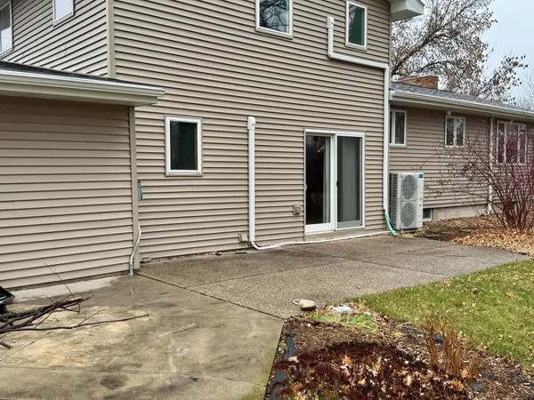 $259,900 | 111 Cherry Avenue, Bird Island, MN 55310