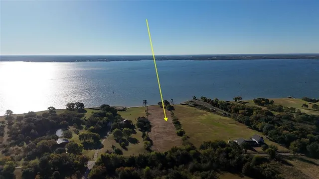 $305,000 | 1865 Southeast County Road 2160, Corsicana, TX 75109