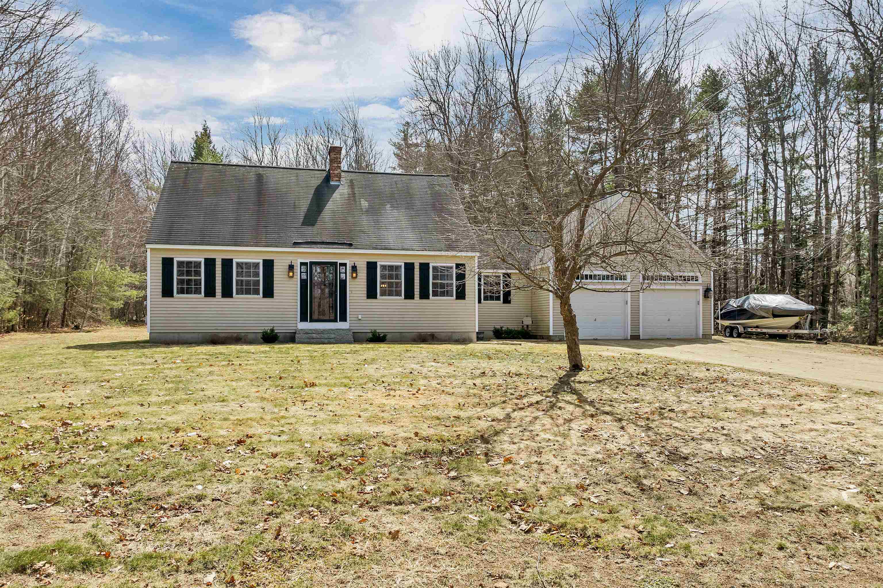 332 Stockbridge Corner Road Alton, NH 03809 - Photo 1 of 52