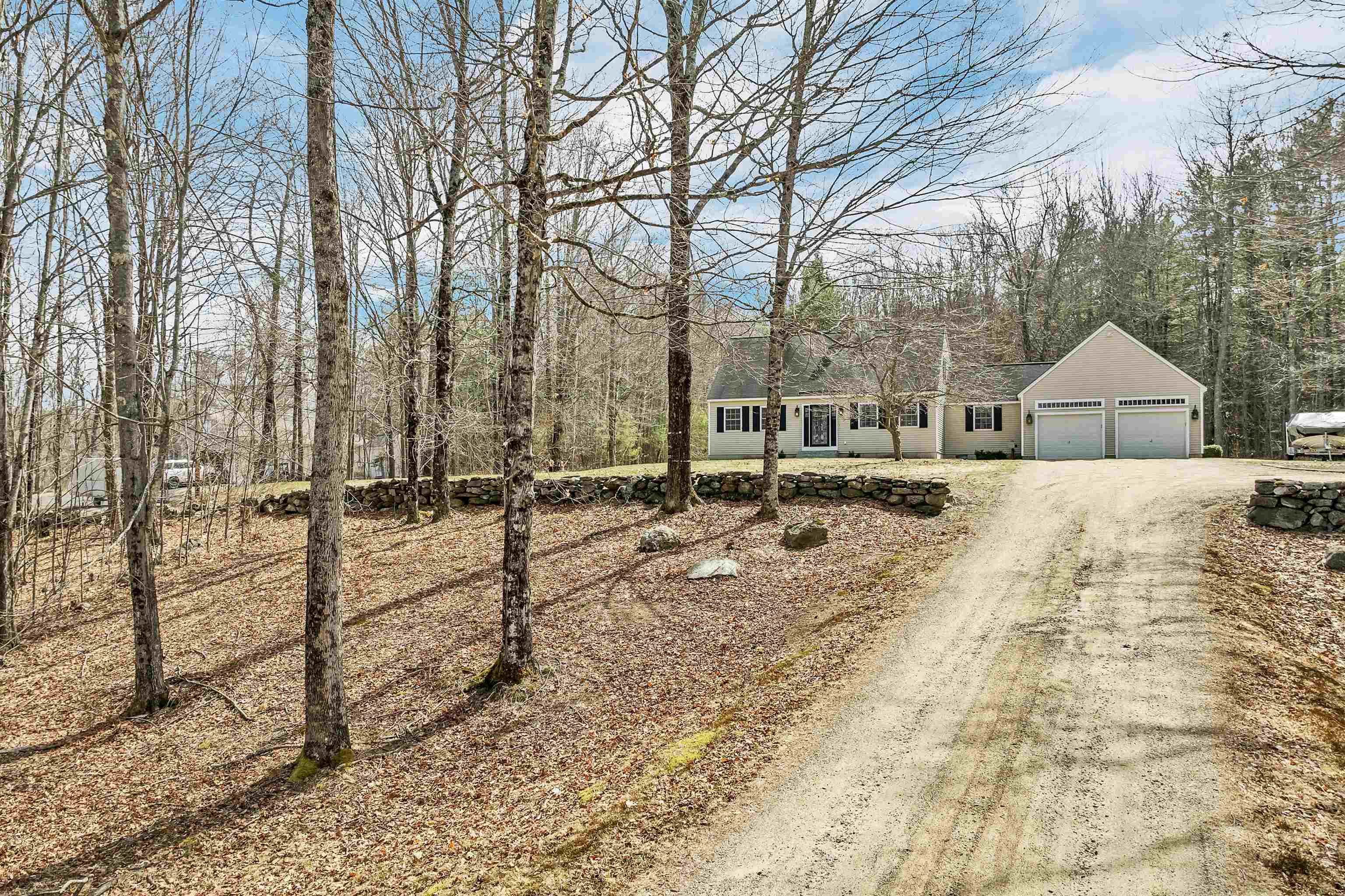 332 Stockbridge Corner Road Alton, NH 03809 - Photo 2 of 52