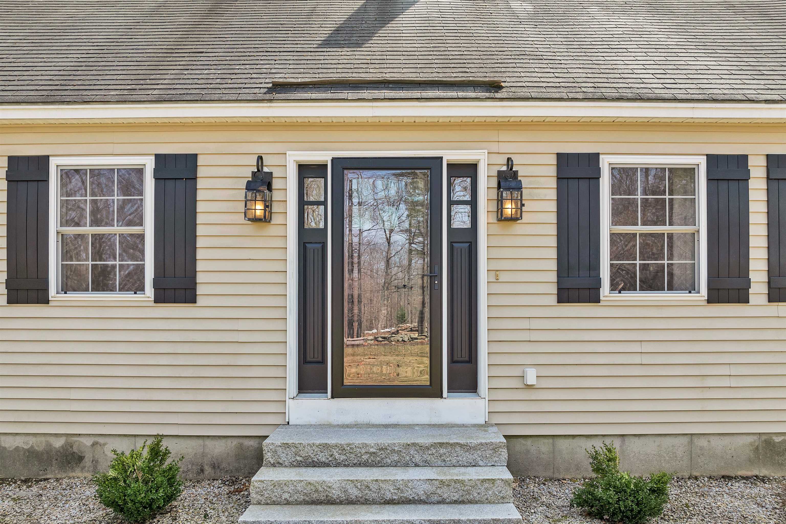 332 Stockbridge Corner Road Alton, NH 03809 - Photo 6 of 52