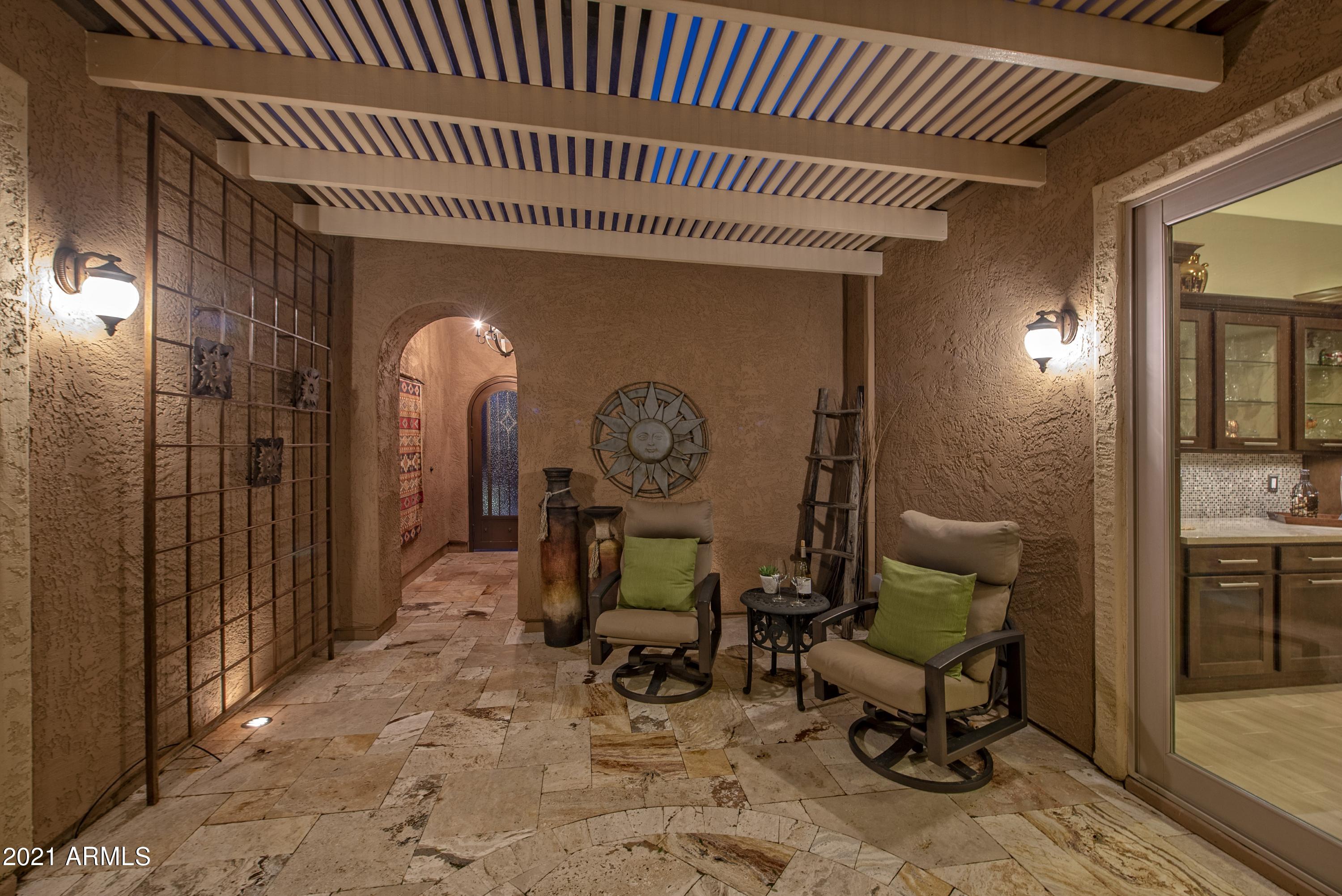 12526 West Bajada Road Peoria, AZ 85383 - Photo 5 of 41 005_Front Courtyard