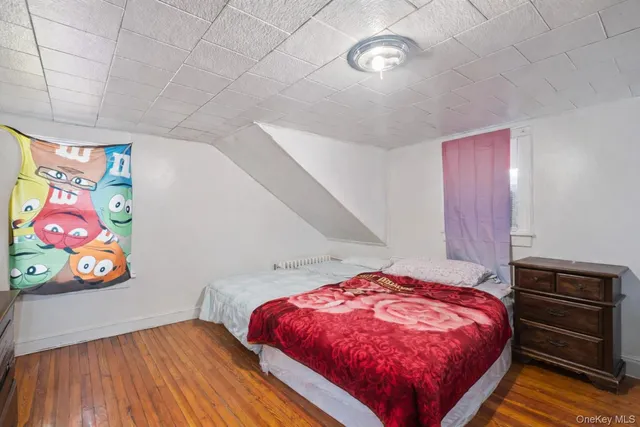 $399,000 | 262-264 Cottage Street, Middletown, NY 10940