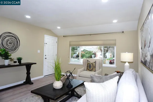 $1,325,000 | 3474 Woodside Lane, San Jose, CA 95121