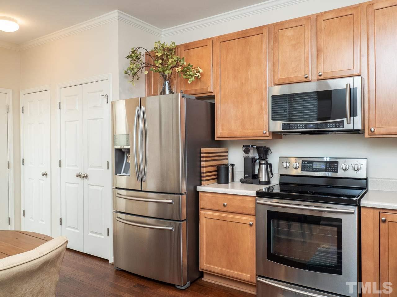 2622 Forest Shadows Lane Raleigh, NC 27614 - Photo 10 of 25