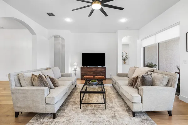 $895,000 | 9009 New Hope Court, Royal Palm Beach, FL 33411