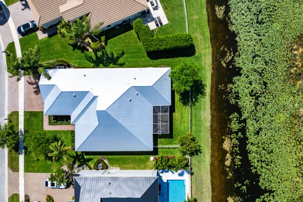 $895,000 | 9009 New Hope Court, Royal Palm Beach, FL 33411