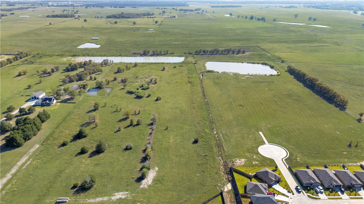 Lot 45 Back Nine Lane Navasota, TX 77868 - Photo 7 of 18 a view of a bathroom