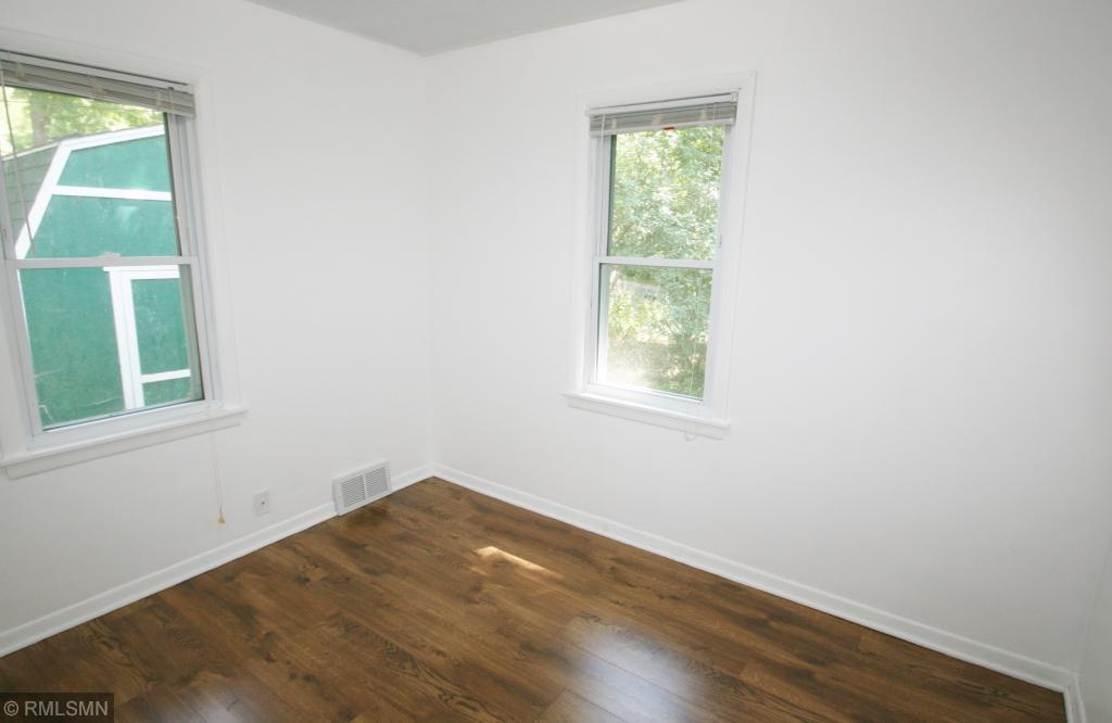 5004 Jennings Road Mound, MN 55364 - Photo 14 of 19 Gallery Image 14