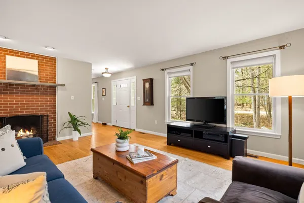 $825,000 | 55 Ross Road, Durham, NH 03824