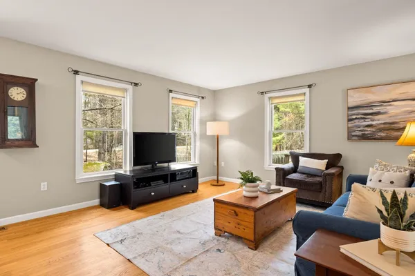 $825,000 | 55 Ross Road, Durham, NH 03824