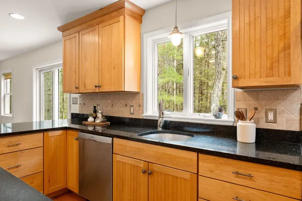 $825,000 | 55 Ross Road, Durham, NH 03824
