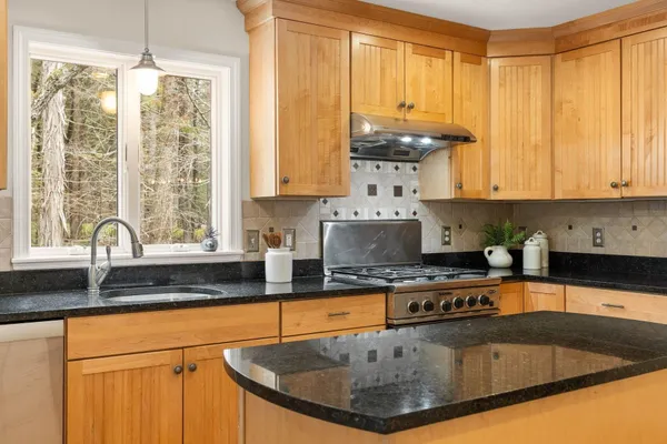 $825,000 | 55 Ross Road, Durham, NH 03824