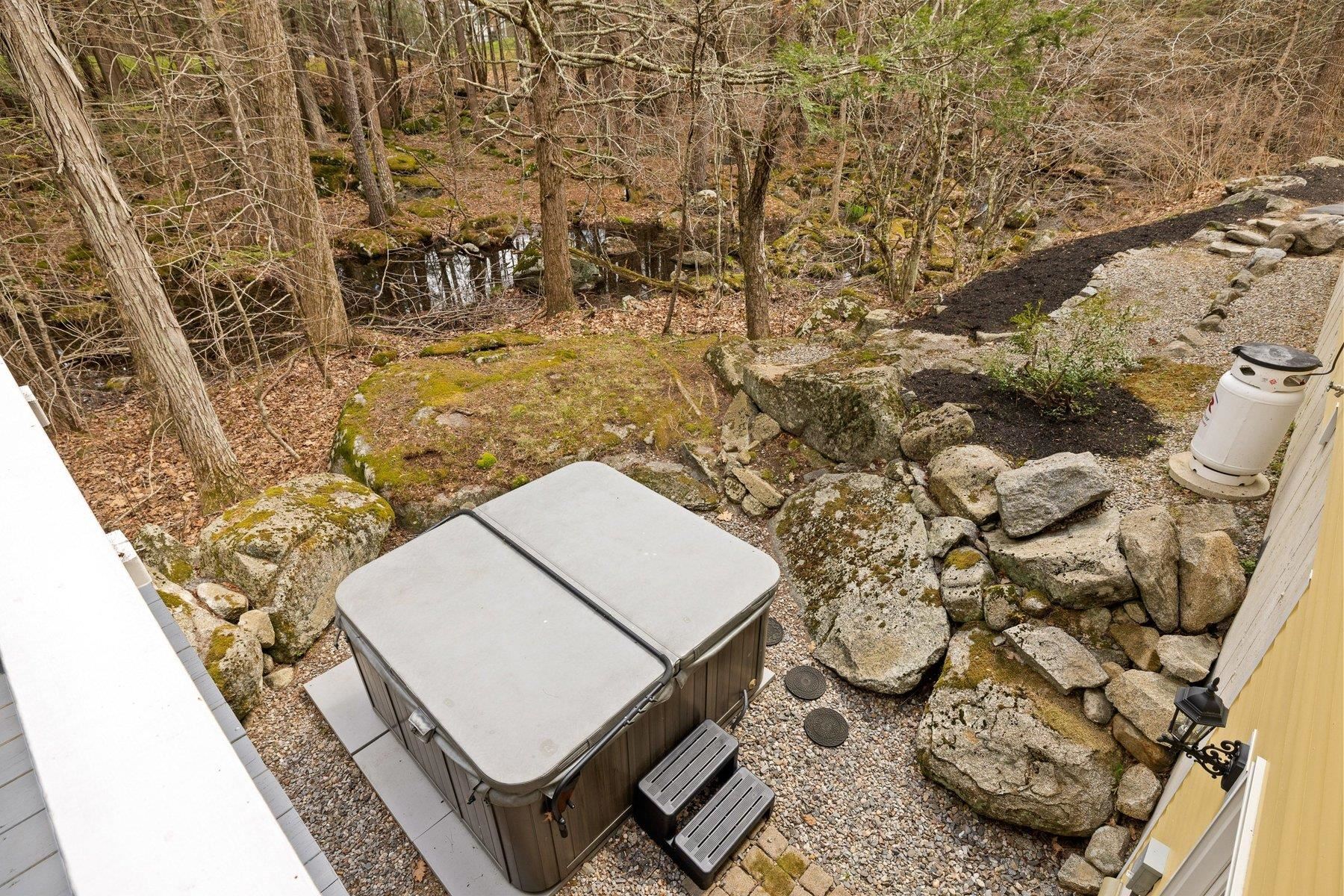55 Ross Road Durham, NH 03824 - Photo 7 of 56