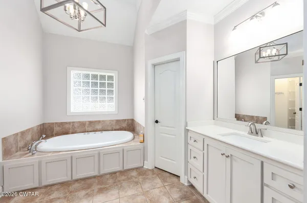 $489,900 | 159 Larkwood Drive, Jackson, TN 38305